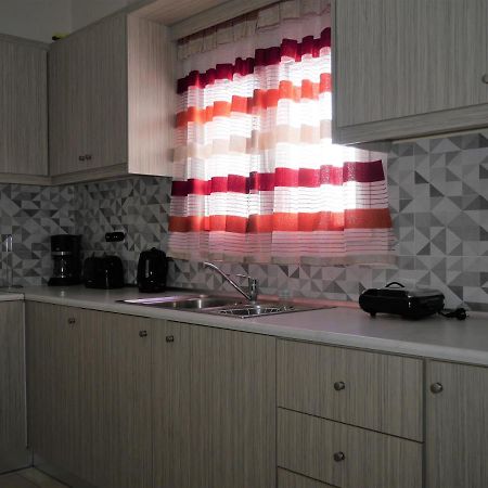 Roza'S Family House Apartment Imerovigli  Bagian luar foto